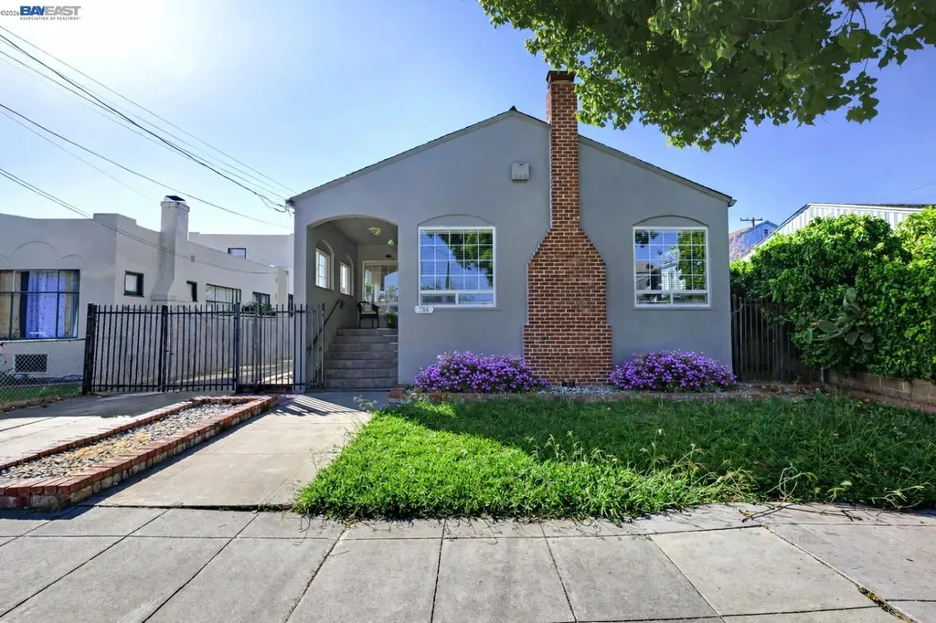 784 Sunset Boulevard Hayward CA 94541