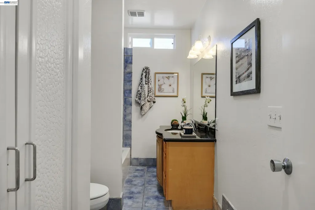 784 Sunset Boulevard Hayward CA 94541