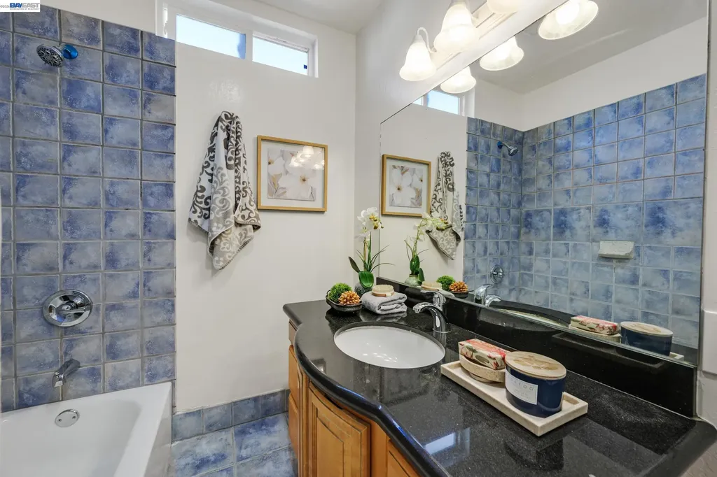 784 Sunset Boulevard Hayward CA 94541