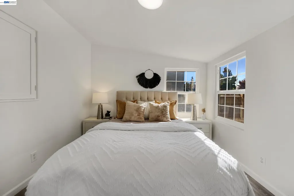 784 Sunset Boulevard Hayward CA 94541