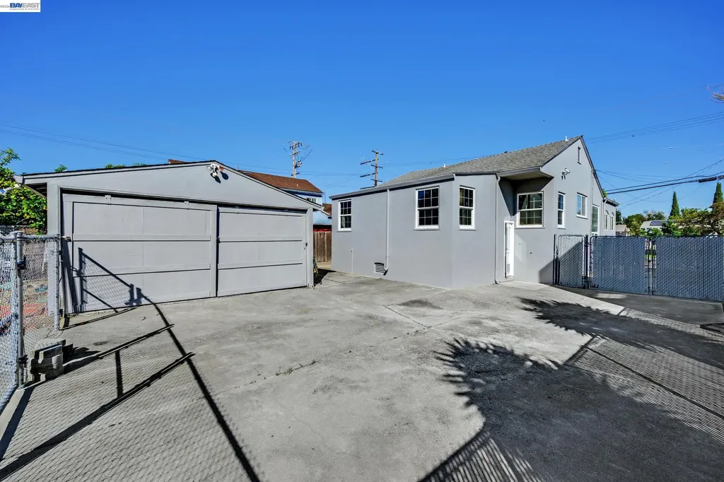 784 Sunset Boulevard Hayward CA 94541