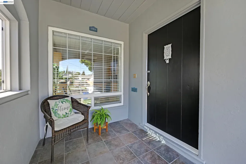 784 Sunset Boulevard Hayward CA 94541