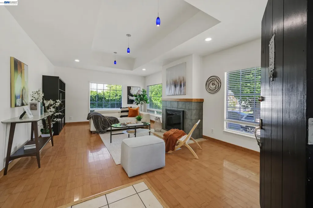 784 Sunset Boulevard Hayward CA 94541