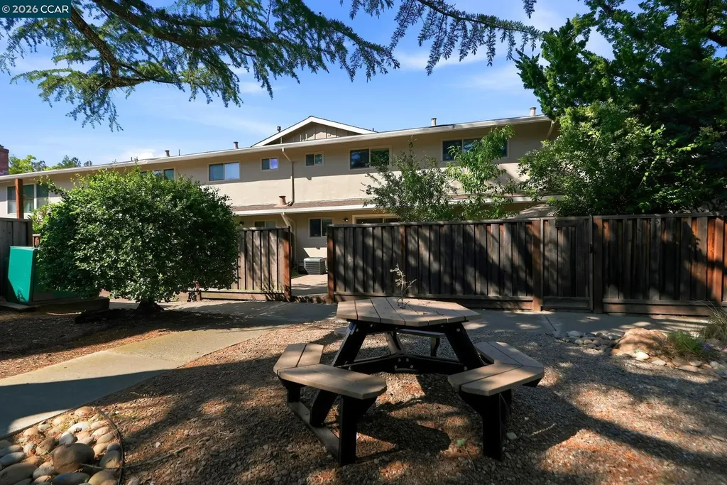 30 Miramonte Drive Moraga CA 94556