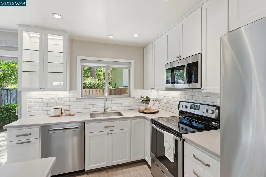 30 Miramonte Drive Moraga CA 94556