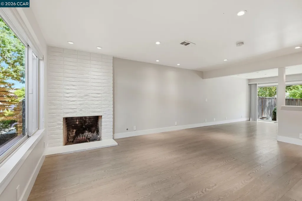 30 Miramonte Drive Moraga CA 94556
