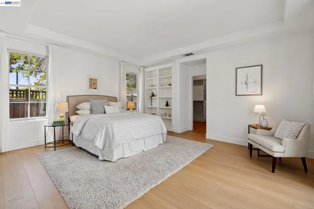 2361 Coral Sea Street Alameda CA 94501