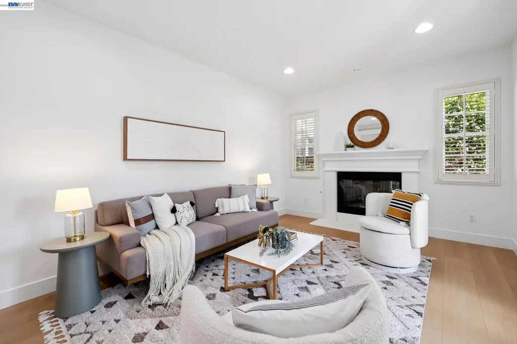 2361 Coral Sea Street Alameda CA 94501
