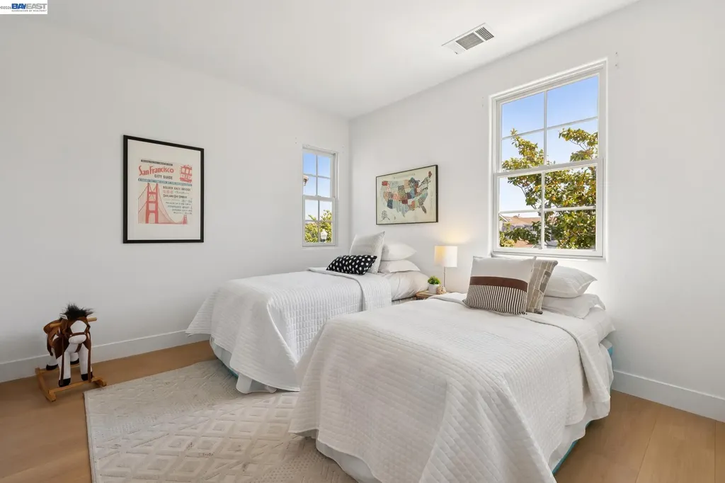2361 Coral Sea Street Alameda CA 94501