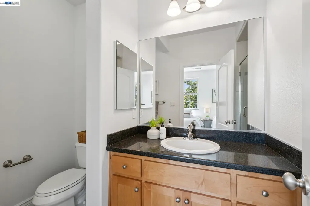 2361 Coral Sea Street Alameda CA 94501