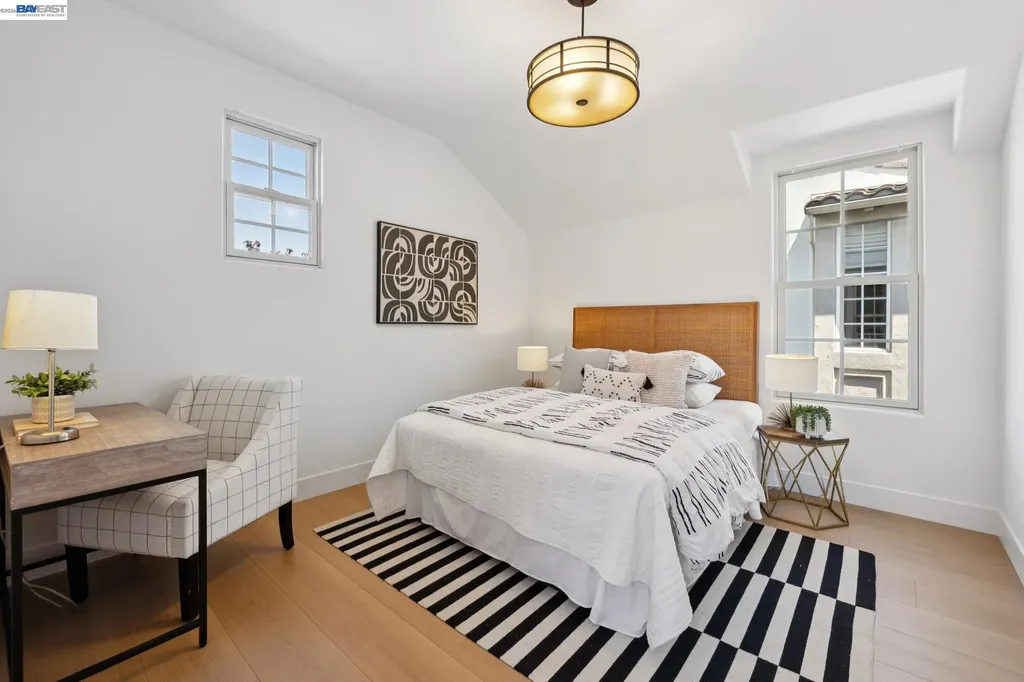2361 Coral Sea Street Alameda CA 94501