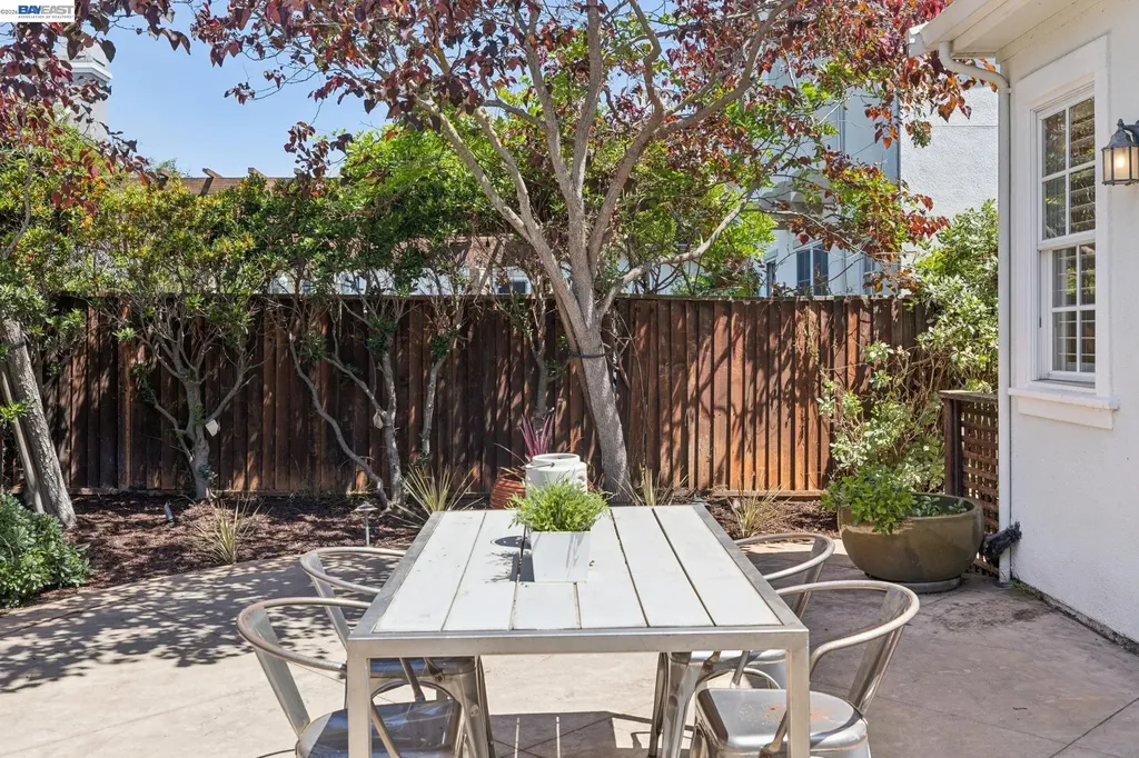 2361 Coral Sea Street Alameda CA 94501