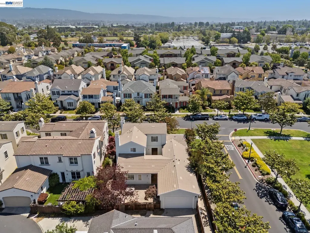 2361 Coral Sea Street Alameda CA 94501