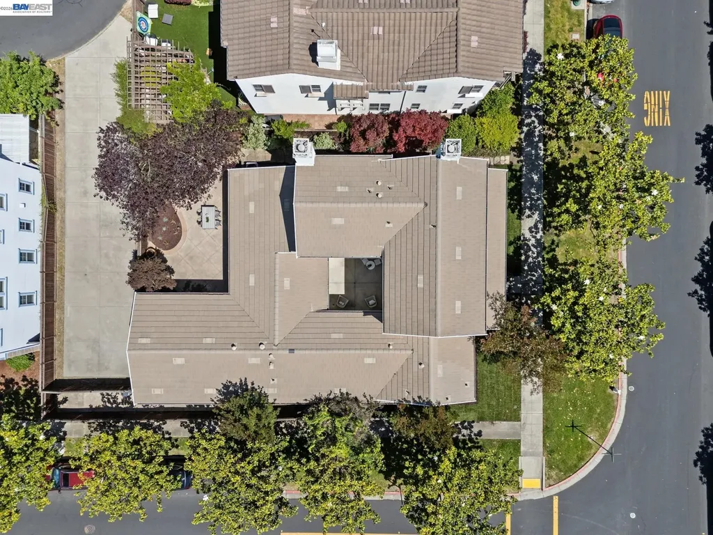 2361 Coral Sea Street Alameda CA 94501