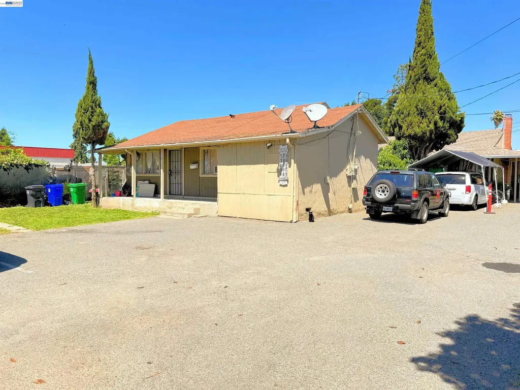 591 Sunset Boulevard Hayward CA 94541
