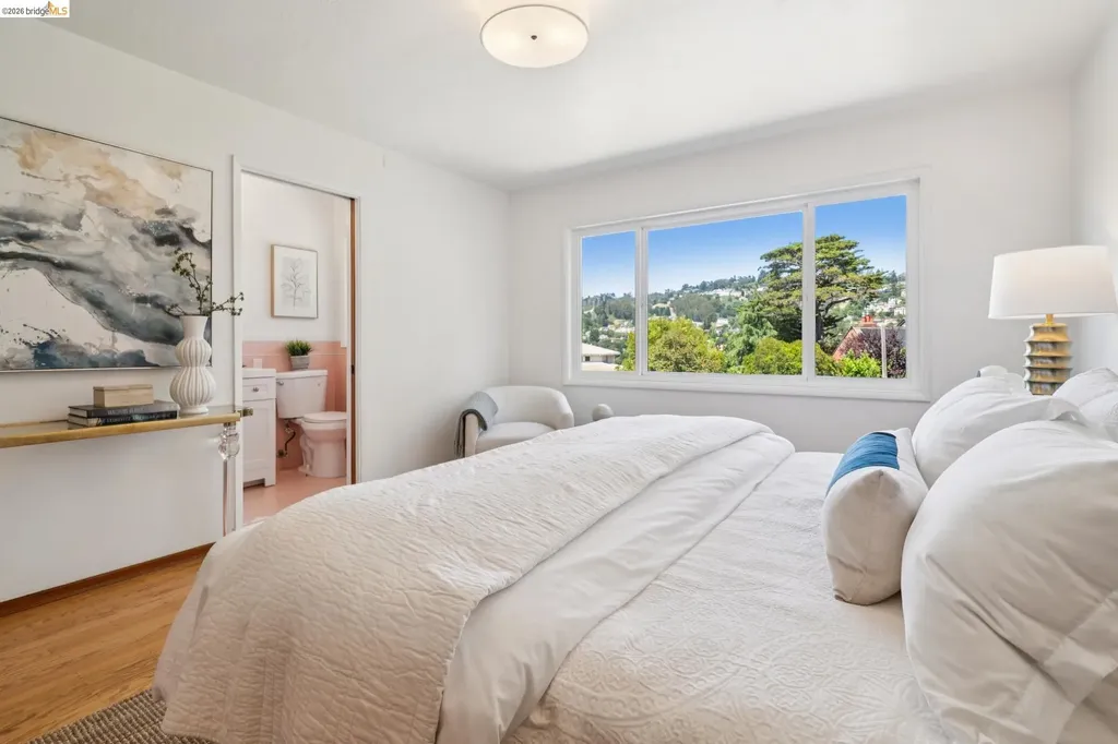 5263 Proctor Avenue Oakland CA 94618