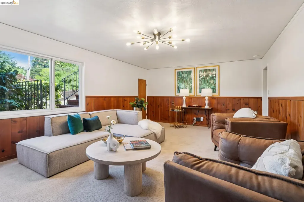 5263 Proctor Avenue Oakland CA 94618