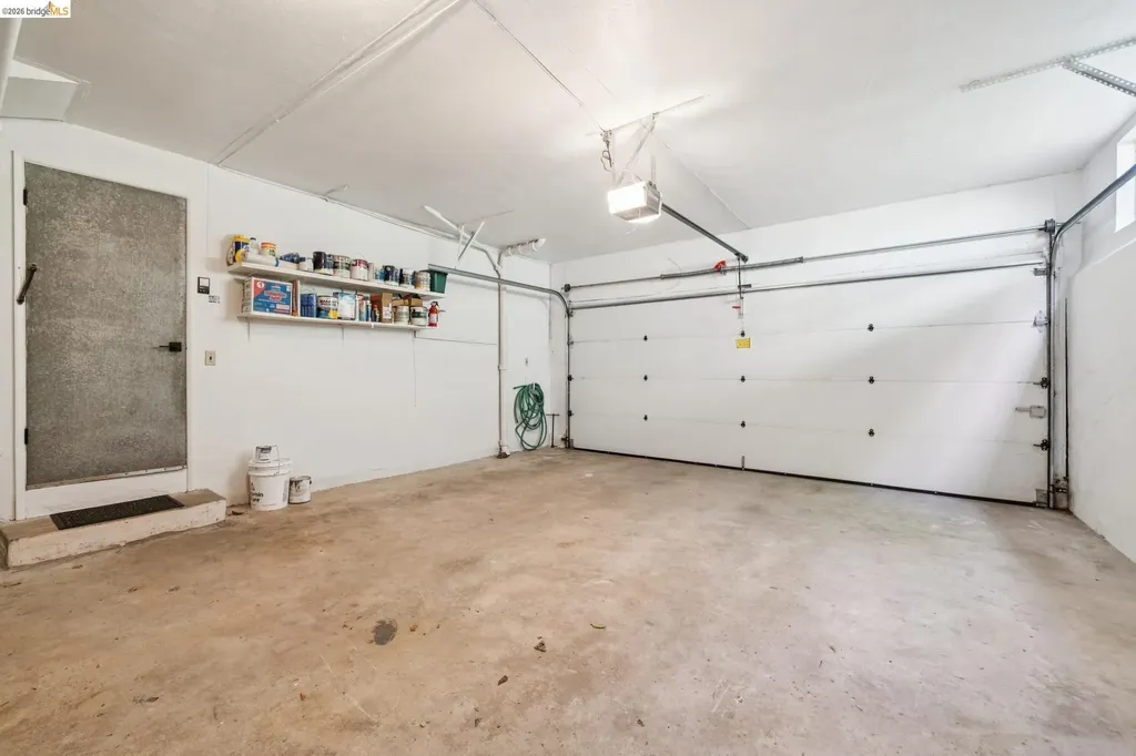 5263 Proctor Avenue Oakland CA 94618