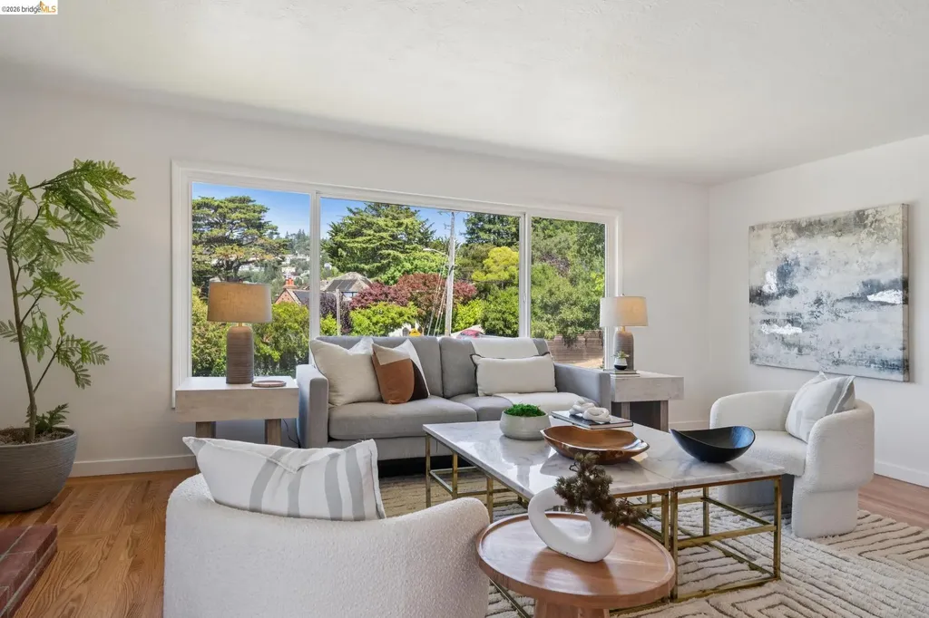5263 Proctor Avenue Oakland CA 94618