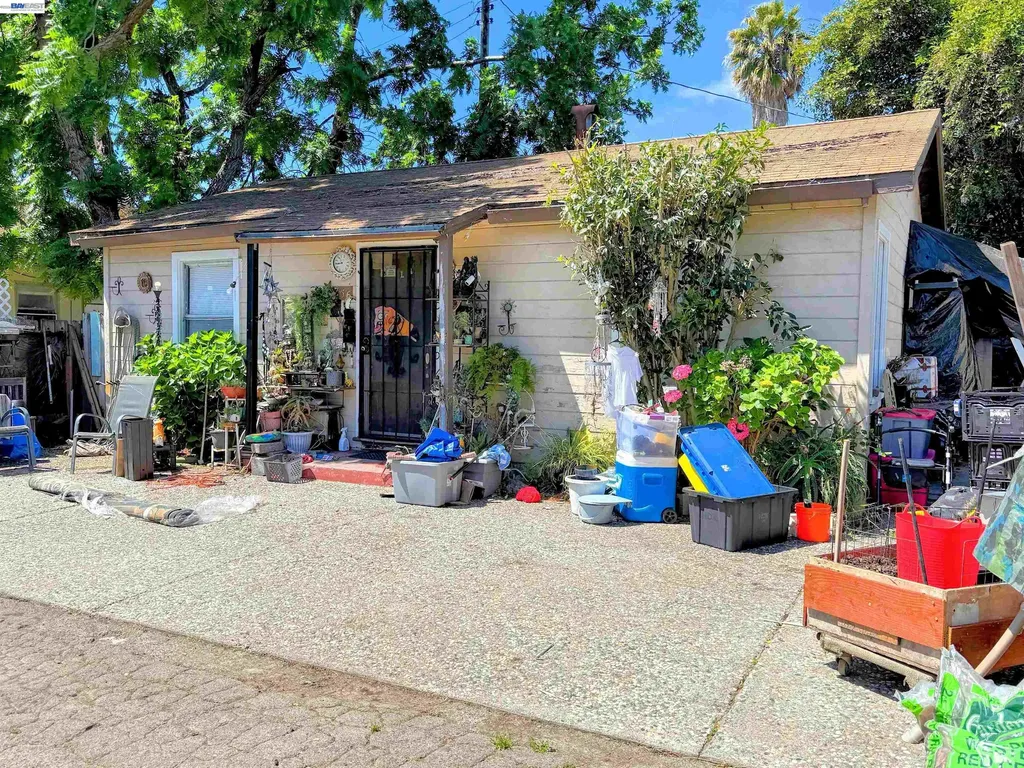 752 Blossom Way Hayward CA 94541