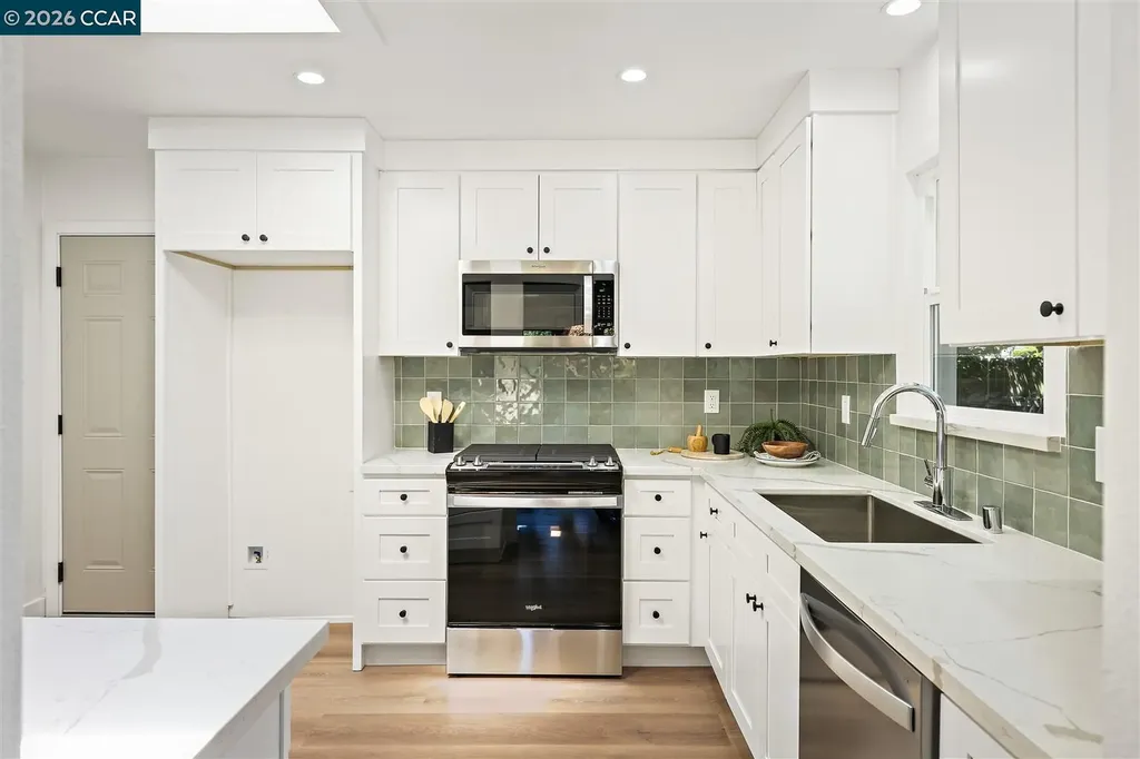 760 Kelvin Road El Sobrante CA 94803