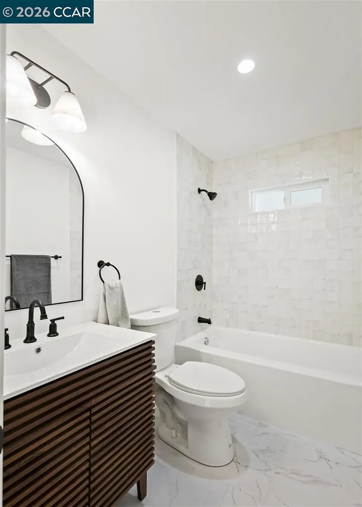 760 Kelvin Road El Sobrante CA 94803