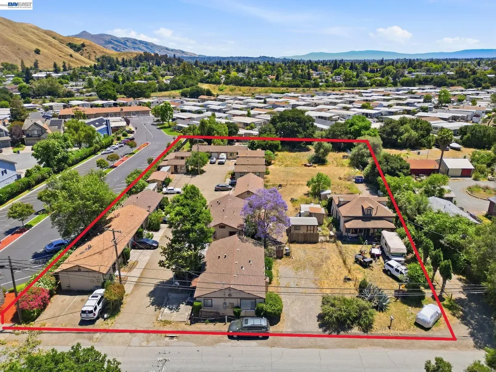 585 Old Canyon Road Fremont CA 94536