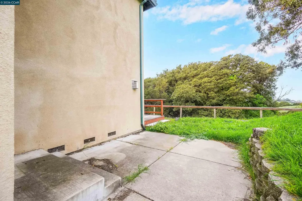 213 Rancho Place El Sobrante CA 94803