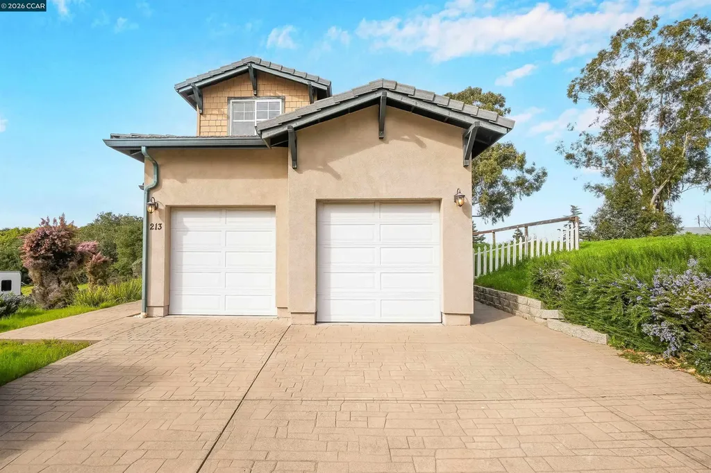 213 Rancho Place El Sobrante CA 94803