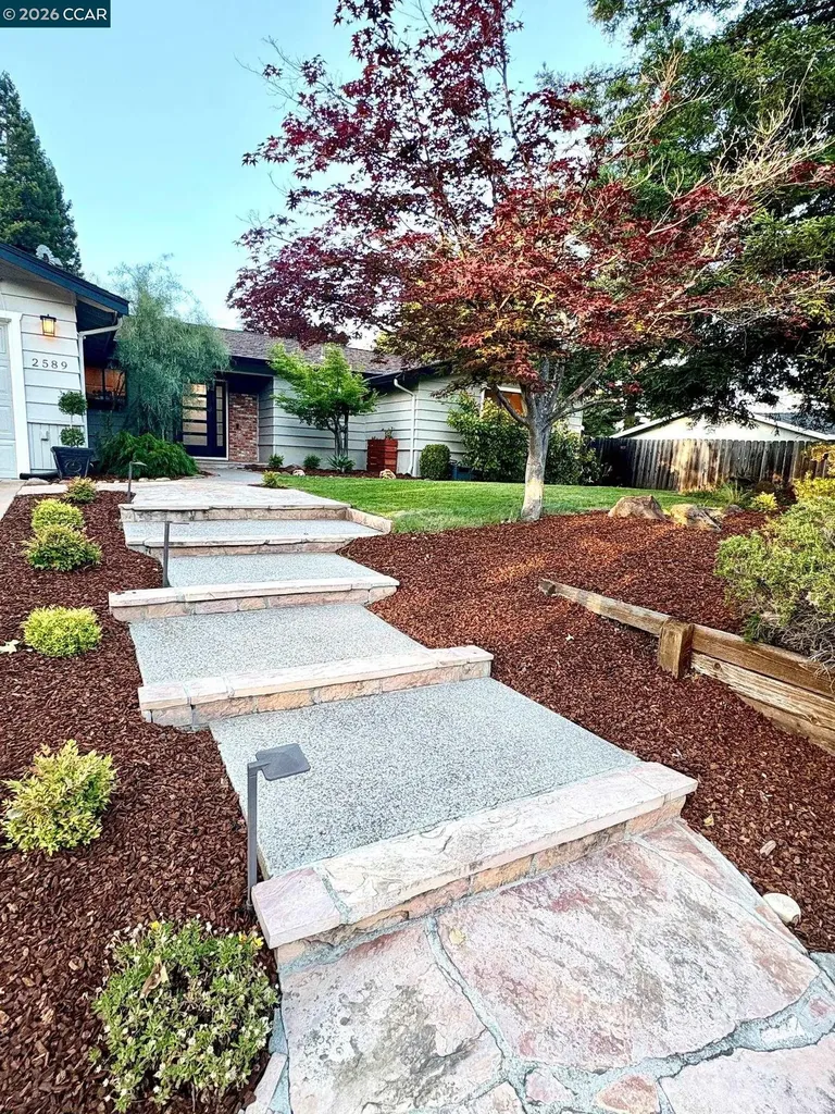2589 Pebble Beach Loop Lafayette CA 94549
