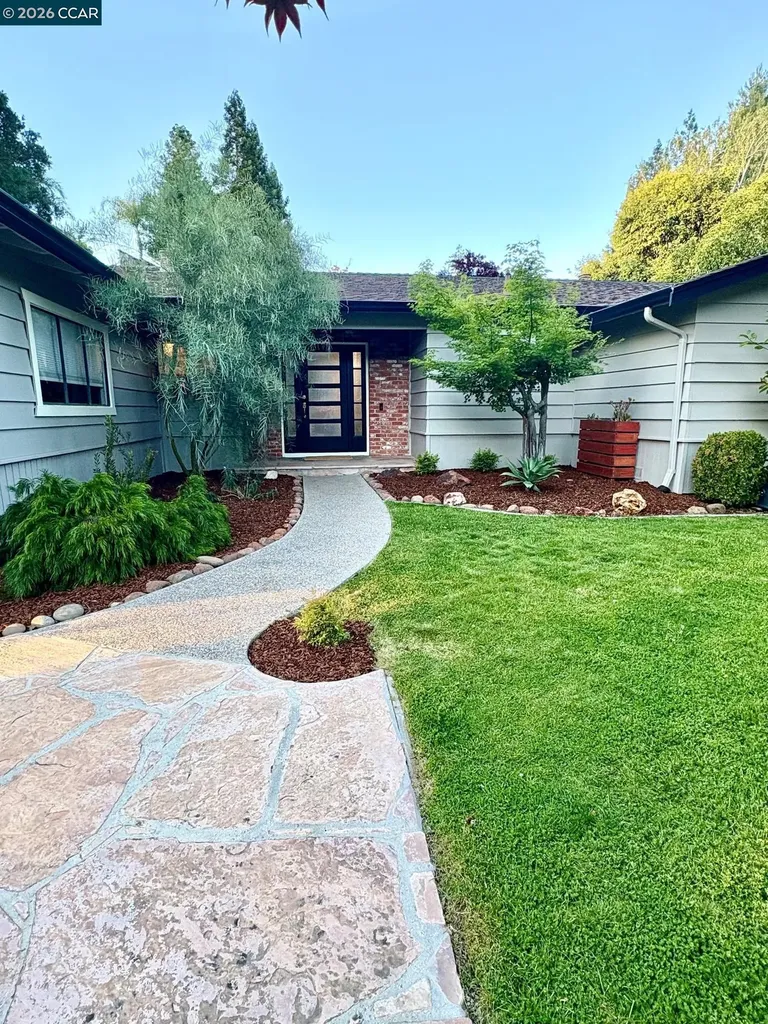 2589 Pebble Beach Loop Lafayette CA 94549