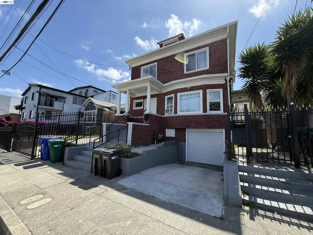 1810 Adeline Street Oakland CA 94607