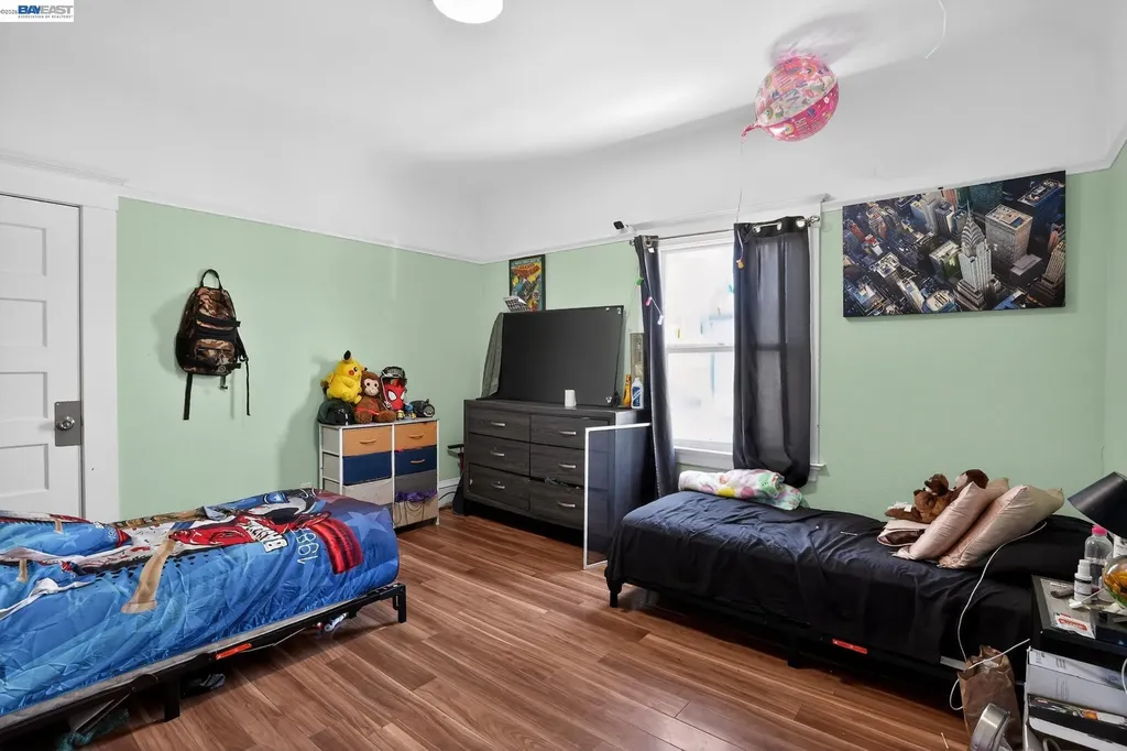 1810 Adeline Street Oakland CA 94607