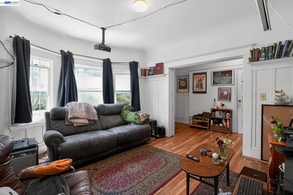 1810 Adeline Street Oakland CA 94607