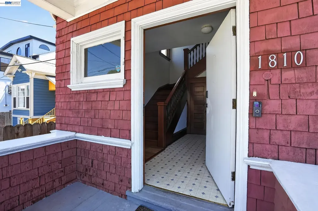 1810 Adeline Street Oakland CA 94607