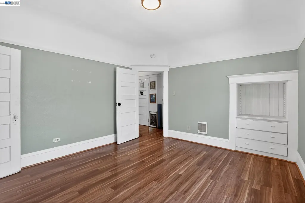 1810 Adeline Street Oakland CA 94607