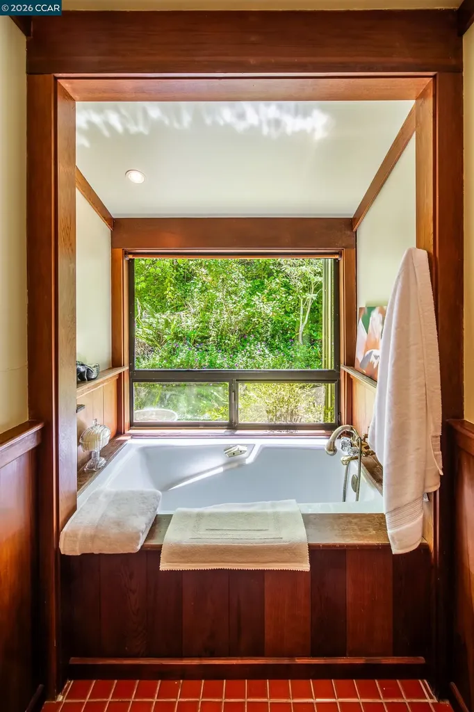 820 Mariposa Lafayette CA 94549