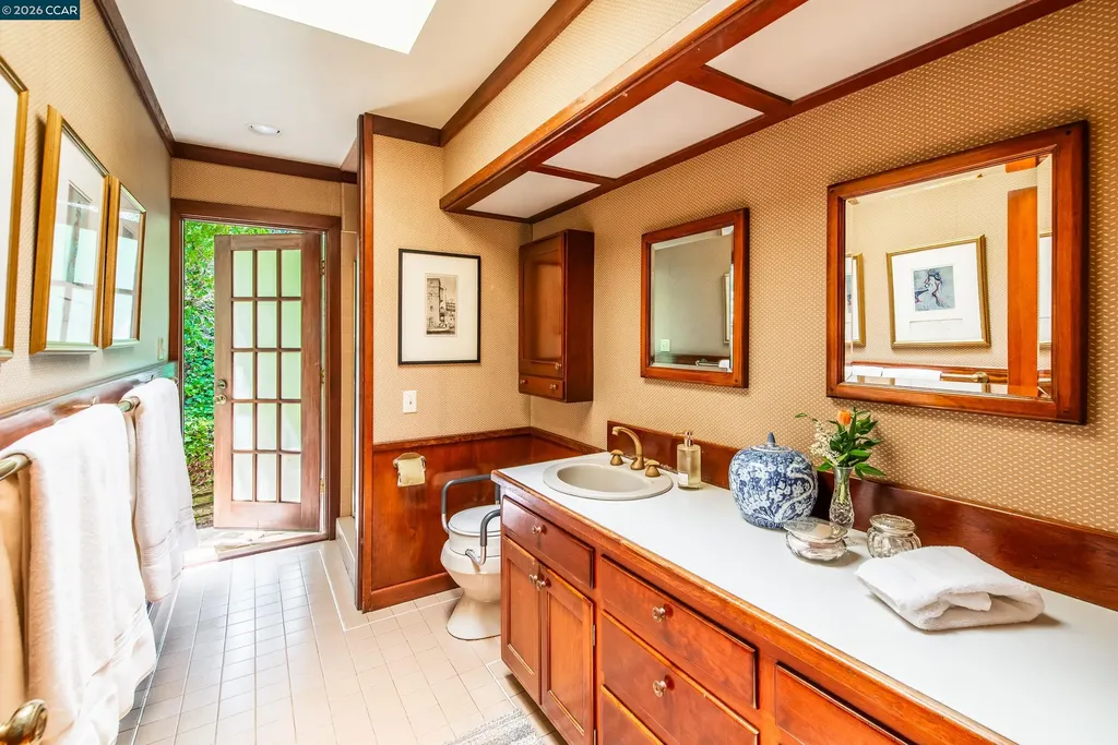 820 Mariposa Lafayette CA 94549