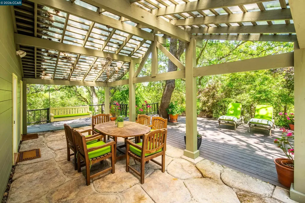 820 Mariposa Lafayette CA 94549