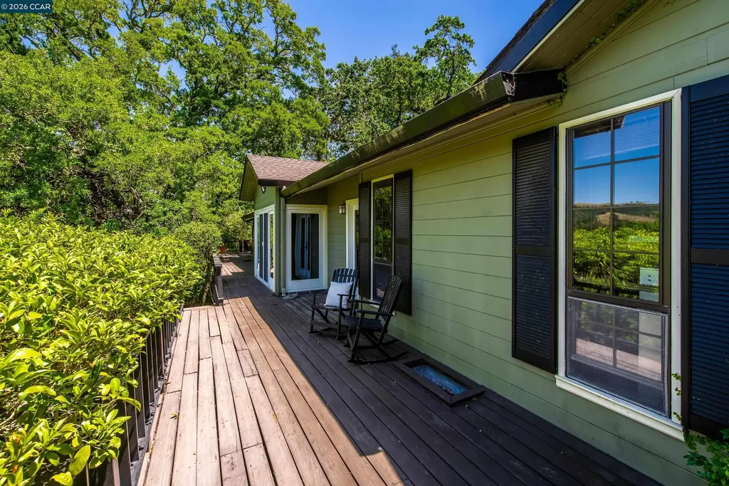 820 Mariposa Lafayette CA 94549
