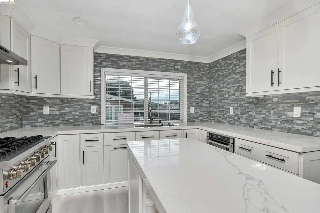 621 Bounty Bay Point CA 94565
