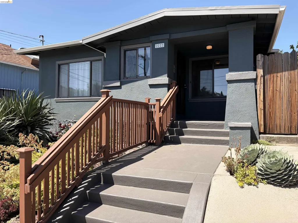 2220 31st Street Oakland CA 94602