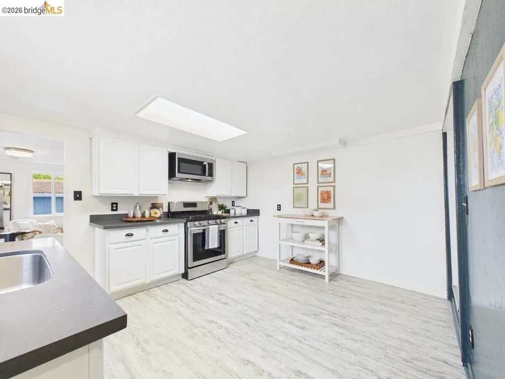 2220-2222 31st Street Oakland CA 94602