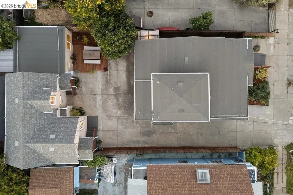 2220-2222 31st Street Oakland CA 94602