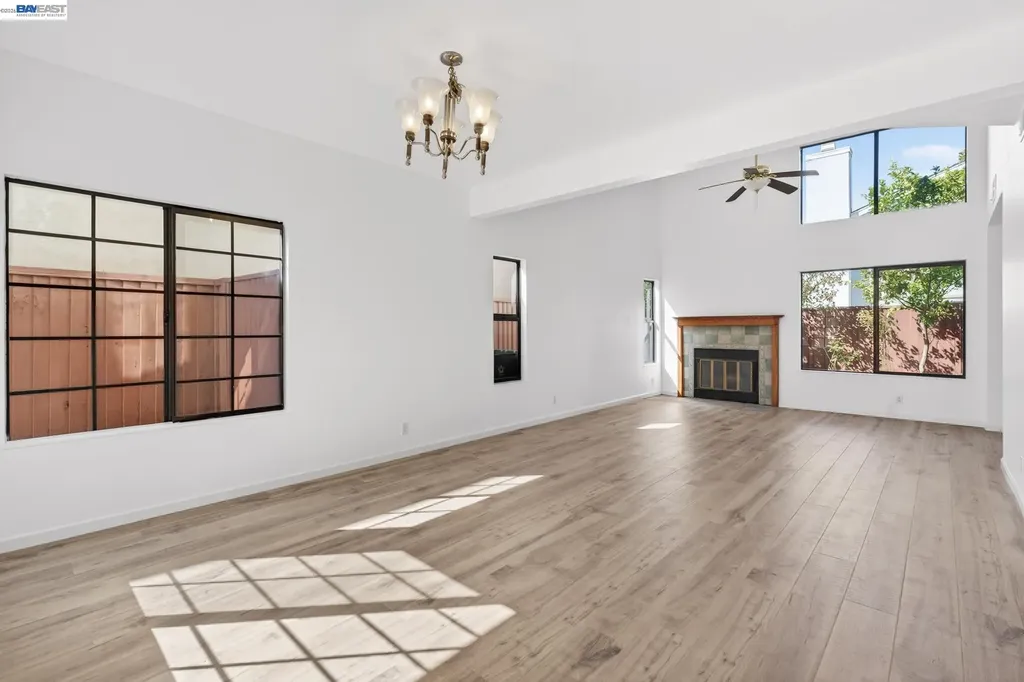 34769 Comstock Common Fremont CA 94555