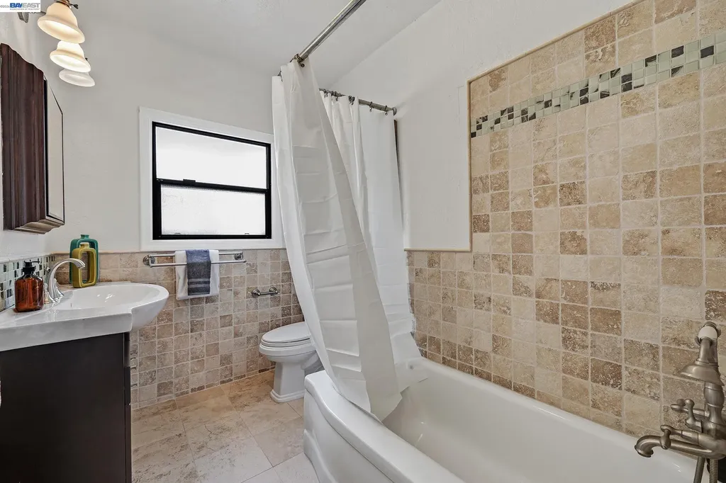885 Rodney Drive San Leandro CA 94577