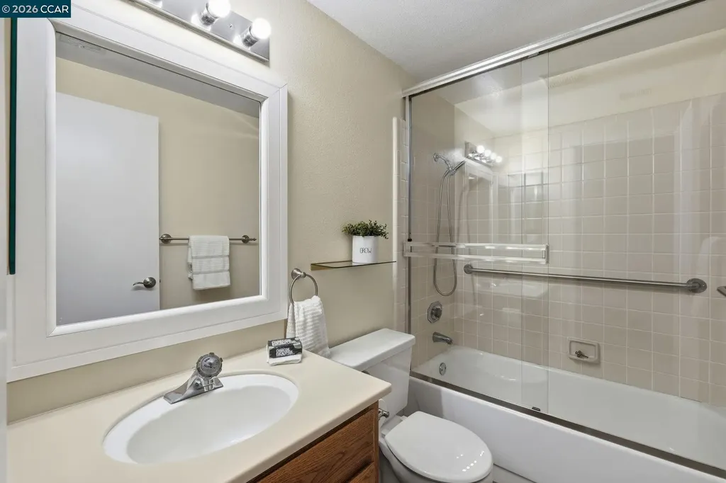1707 Geary Road Walnut Creek CA 94597