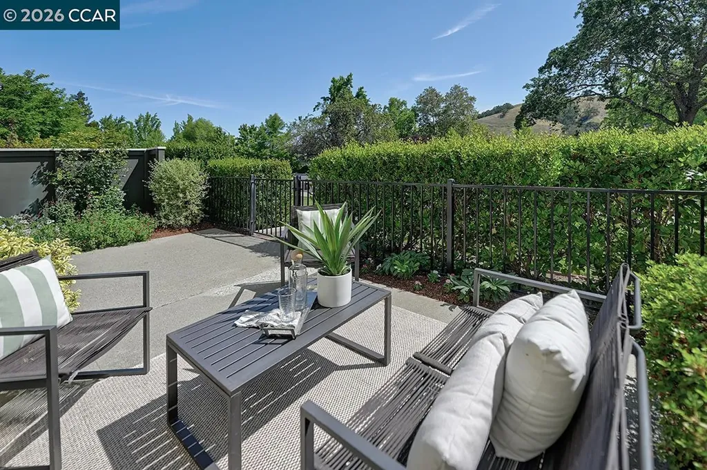 3317 Tice Creek Drive Walnut Creek CA 94595