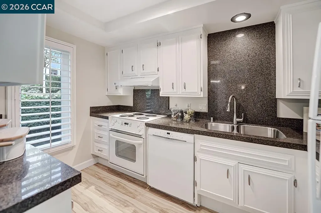 3317 Tice Creek Drive Walnut Creek CA 94595