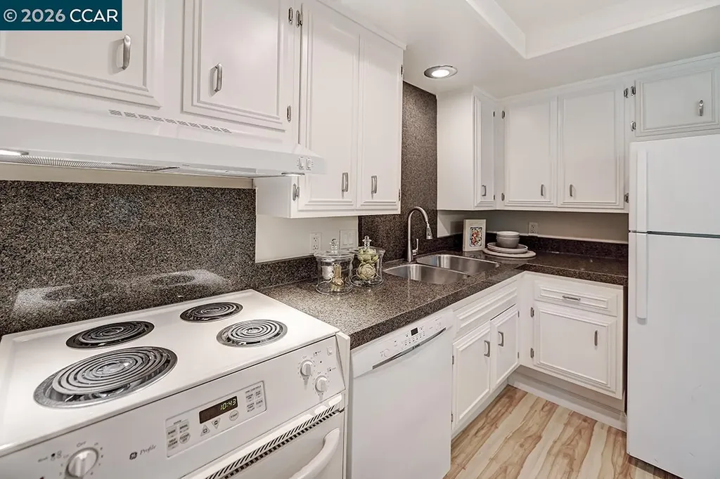 3317 Tice Creek Drive Walnut Creek CA 94595